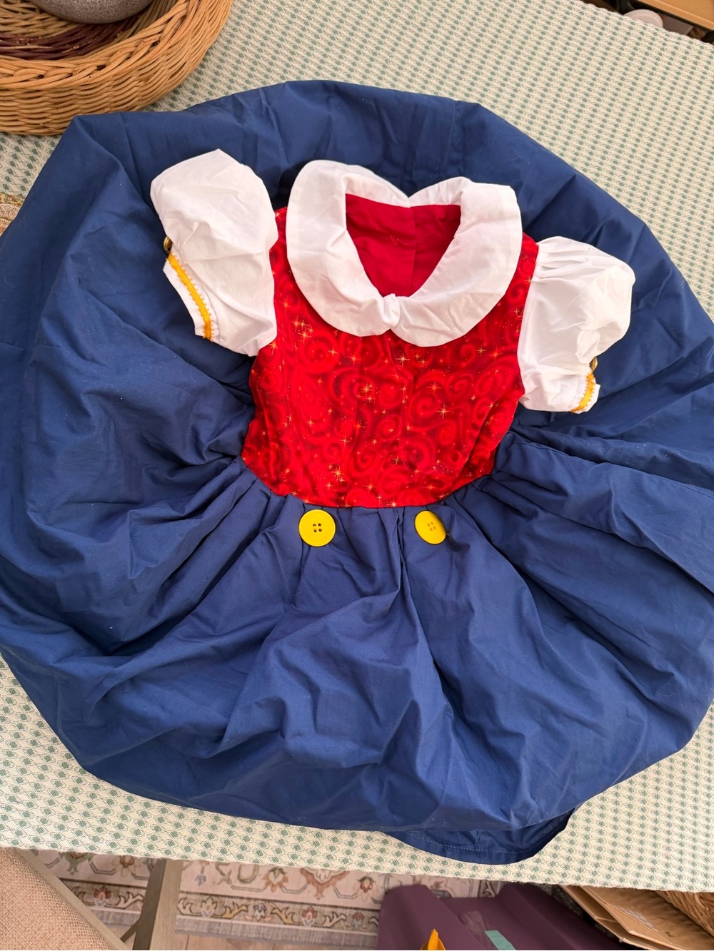 Vintage Handmade Snow White Girls Halloween Costume Dress 6/6X Princess
